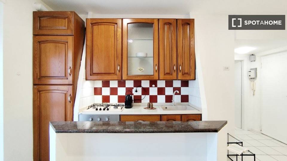 appartamento in affitto a Milano in zona Rembrandt