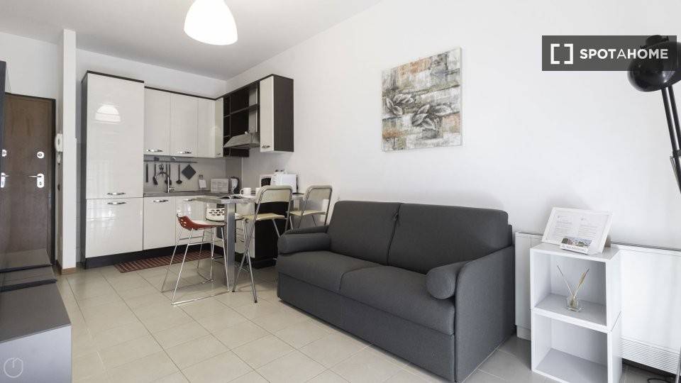 appartamento in affitto a Milano in zona Cascina dei Pomi