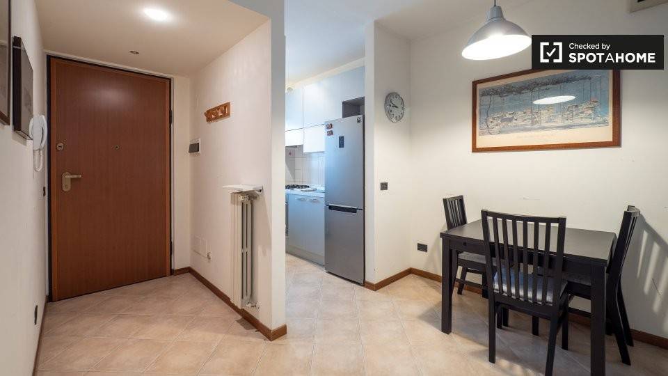 appartamento in affitto a Milano in zona Lorenteggio