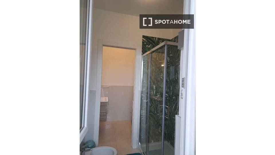 appartamento in affitto a Milano in zona Lorenteggio