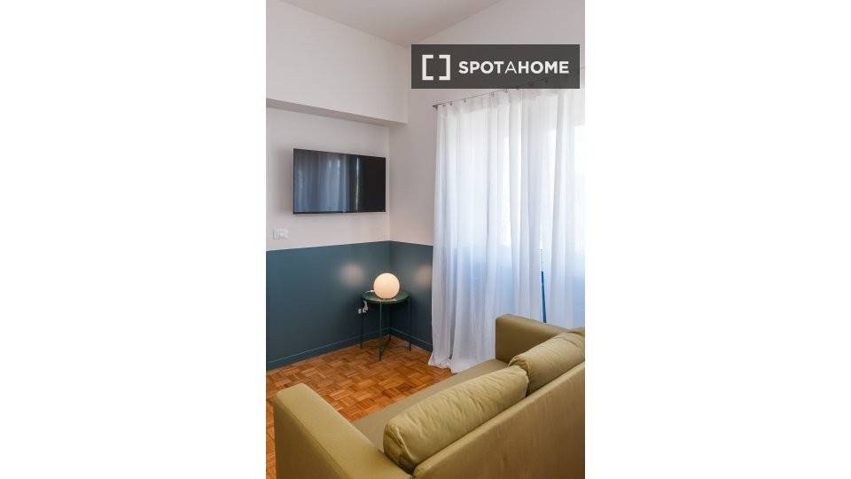 appartamento in affitto a Milano in zona Porta Romana