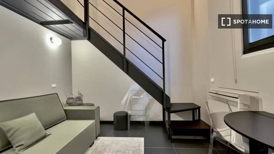 appartamento in affitto a Milano in zona Porta Ticinese