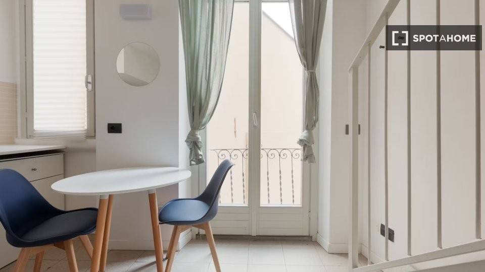 appartamento in affitto a Milano in zona Cadorna