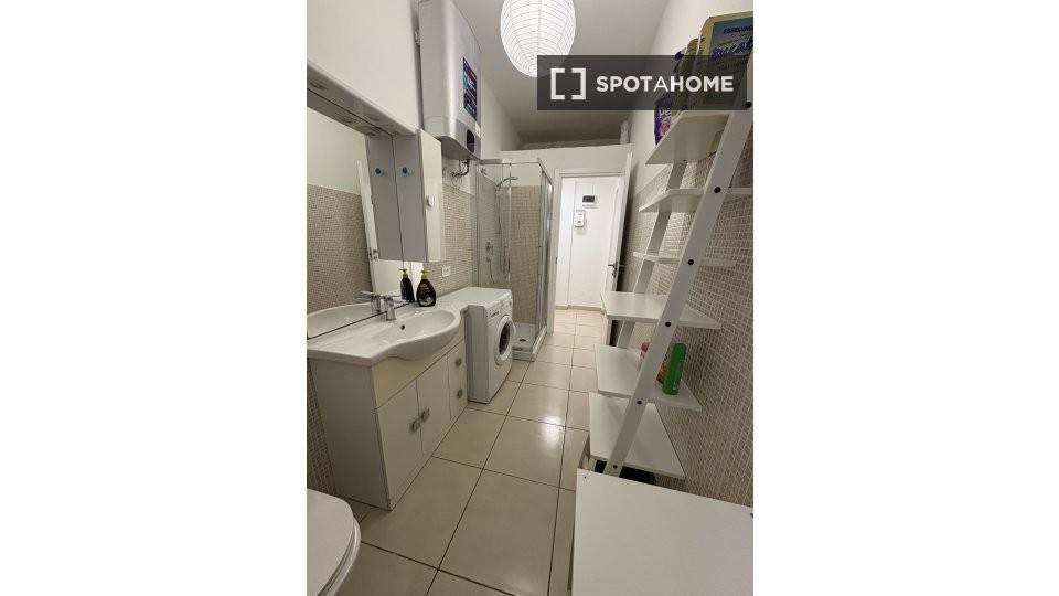 appartamento in affitto a Milano in zona Famagosta
