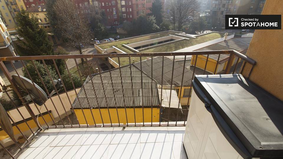 appartamento in affitto a Milano in zona Lorenteggio