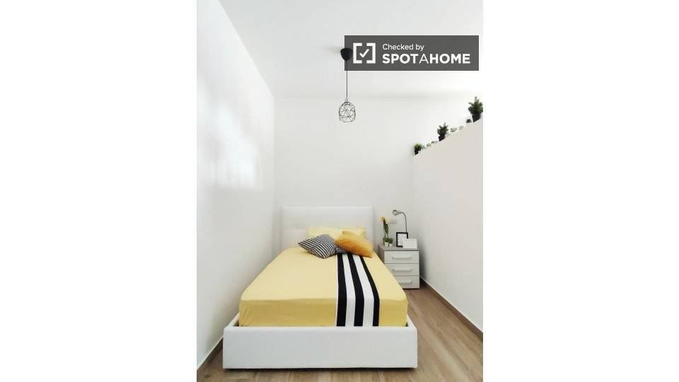 appartamento in affitto a Milano in zona Porta Ticinese
