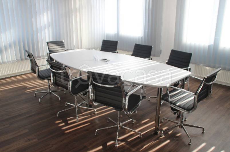 ufficio in affitto a Milano in zona Centro Direzionale