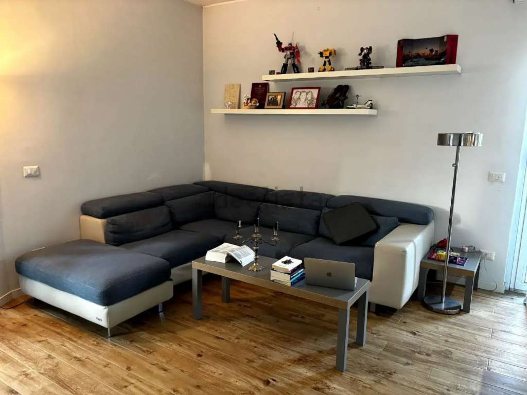 appartamento in affitto a Milano in zona Lorenteggio