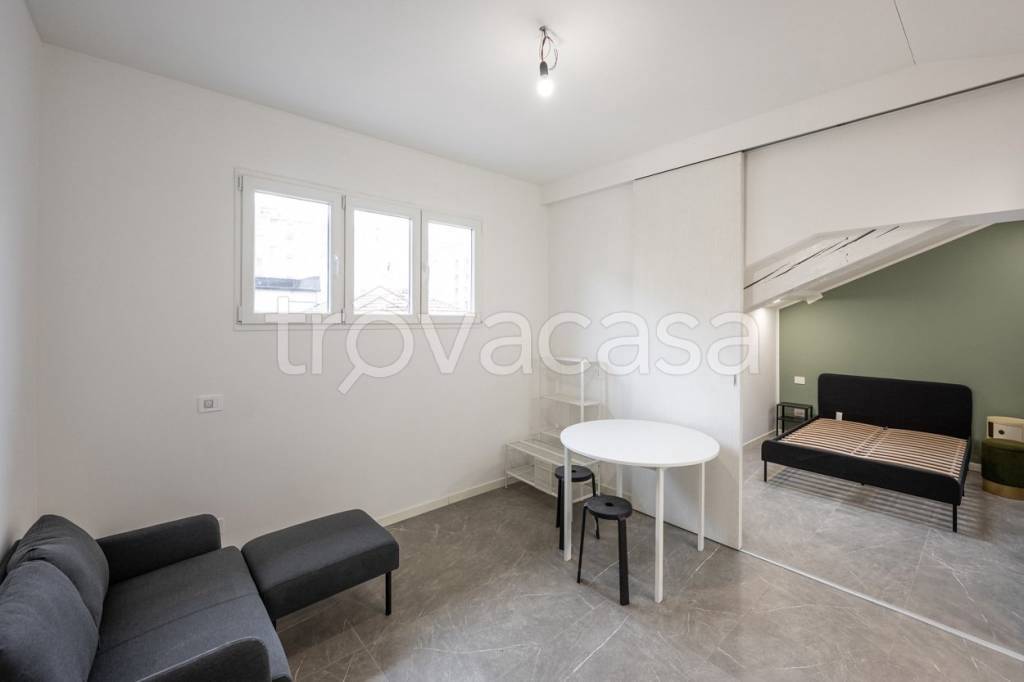 appartamento in affitto a Milano in zona Città Studi