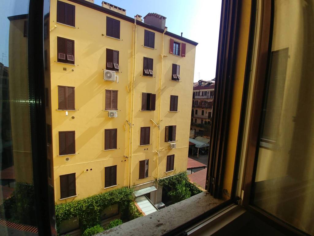appartamento in affitto a Milano in zona Porta Genova