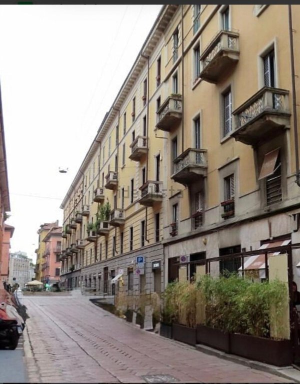 locale commerciale in affitto a Milano in zona Brera