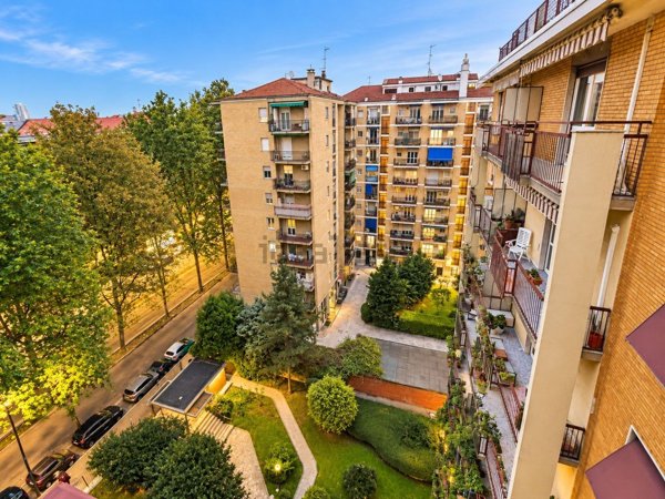 appartamento in affitto a Milano in zona Bande Nere