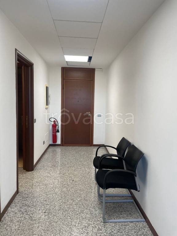 ufficio in affitto a Milano in zona Maciachini