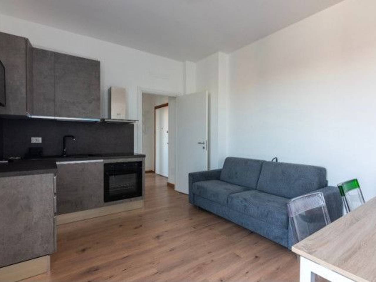appartamento in affitto a Milano in zona Lorenteggio