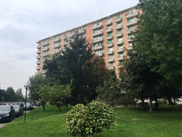 appartamento in affitto a Milano in zona QT8