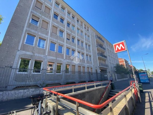 appartamento in affitto a Milano in zona Forze Armate