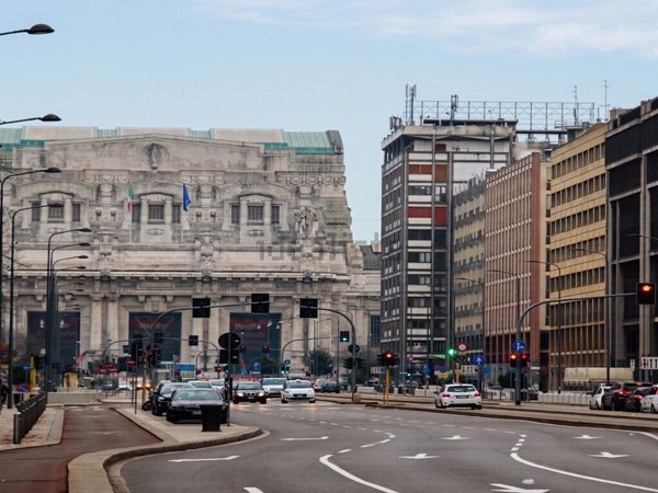ufficio in affitto a Milano in zona Stazione Centrale