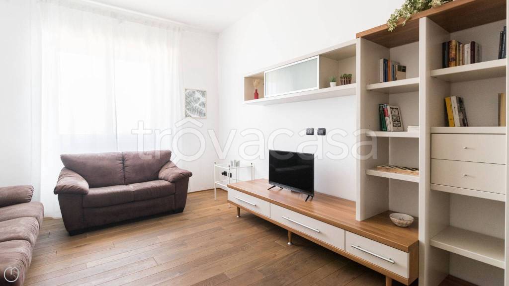 appartamento in affitto a Milano in zona Corsica