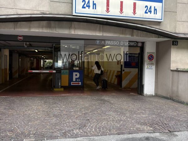 box auto in affitto a Milano in zona Porta Magenta