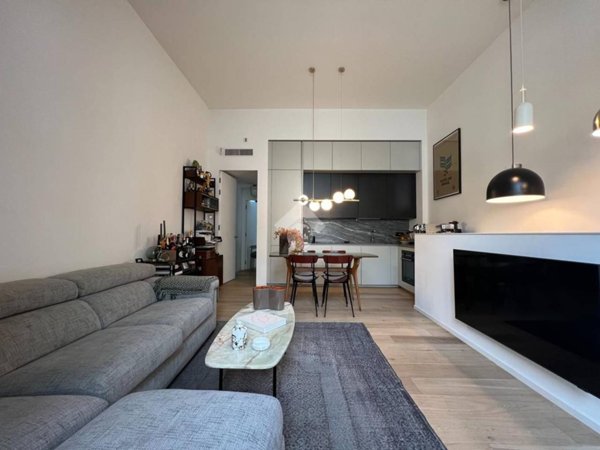 appartamento in affitto a Milano in zona Corsica