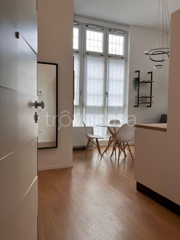 appartamento in affitto a Milano in zona Vigentino