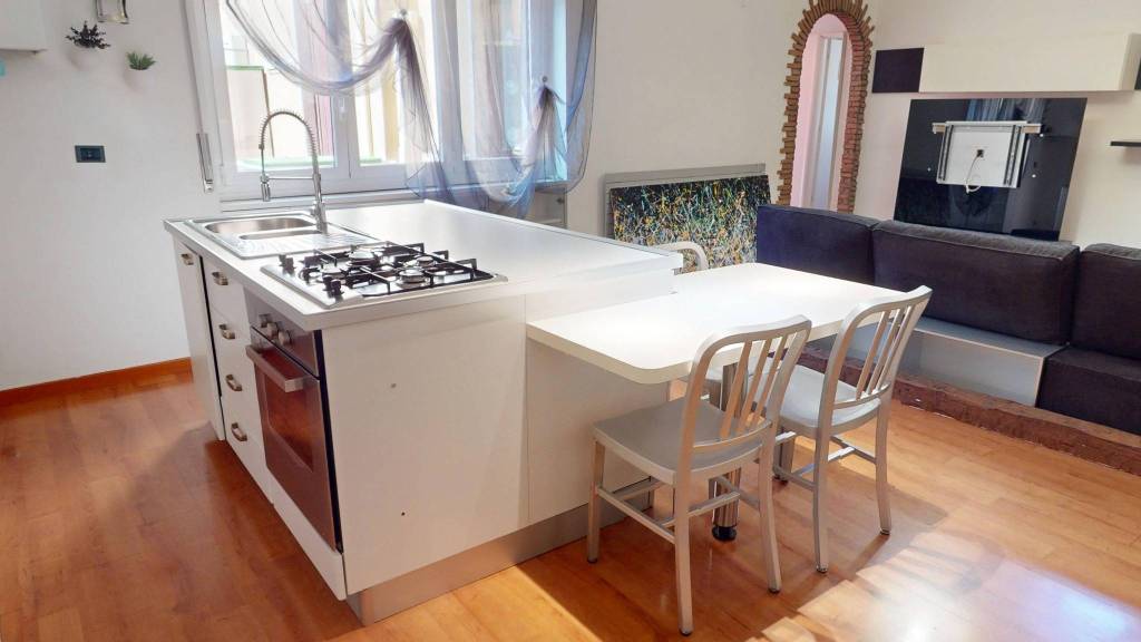 appartamento in affitto a Milano in zona Loreto