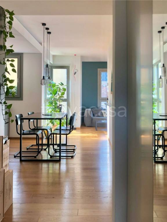 appartamento in affitto a Milano in zona Centro Direzionale