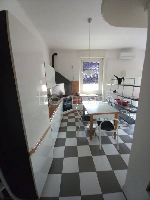 appartamento in affitto a Milano in zona Vigentino