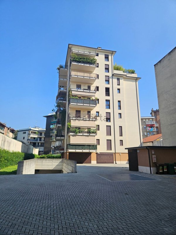 appartamento in affitto a Milano in zona Garegnano