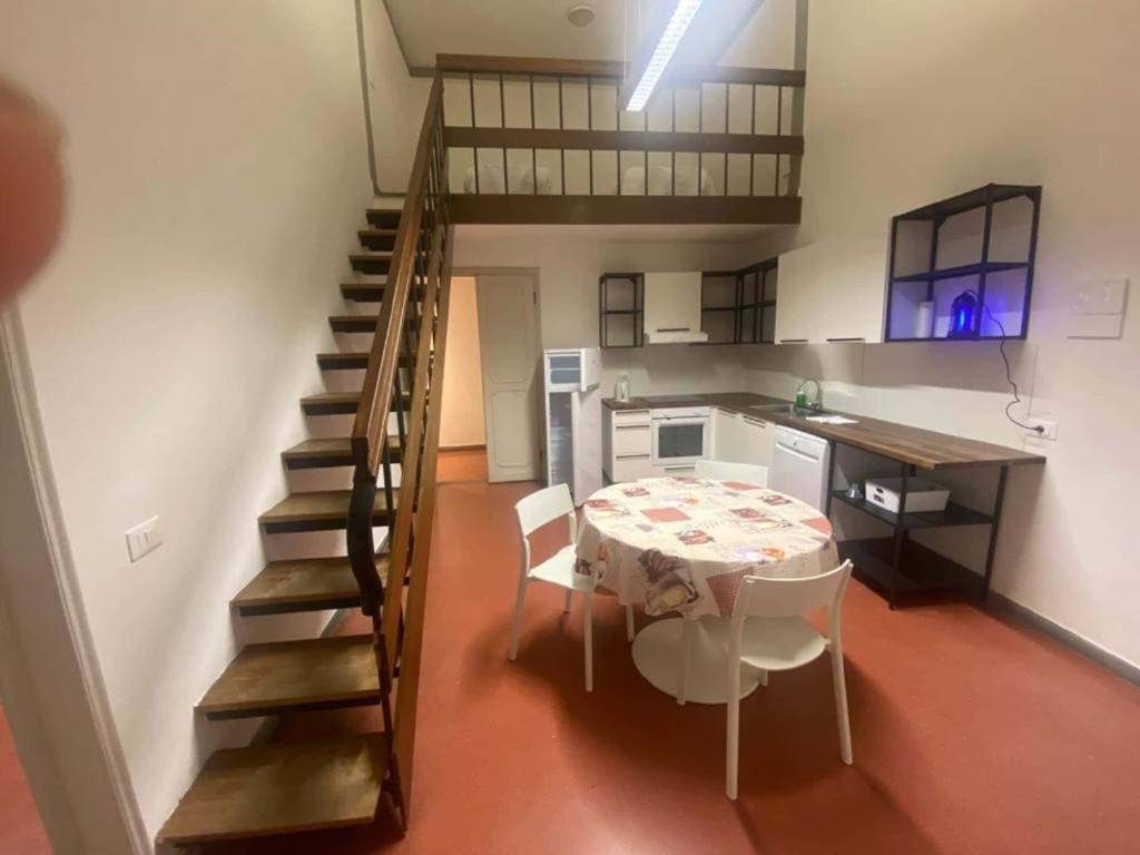 appartamento in affitto a Milano in zona Guastalla