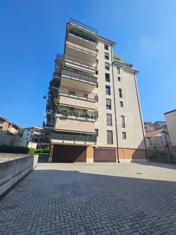 appartamento in affitto a Milano in zona Rembrandt