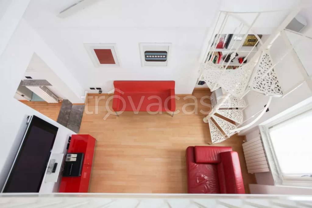 appartamento in affitto a Milano in zona Porta Ticinese