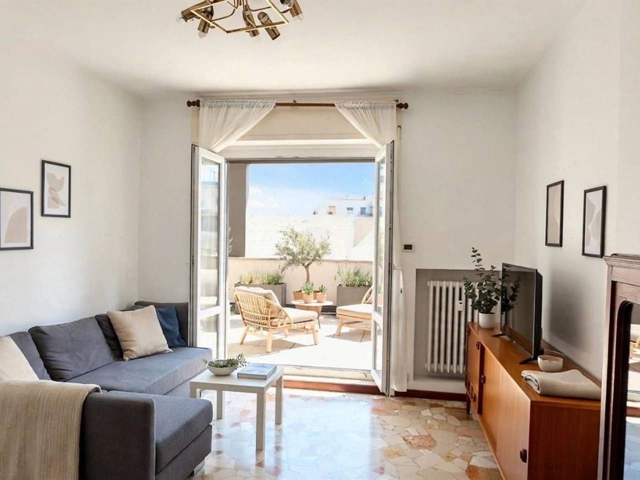 appartamento in affitto a Milano in zona Isola