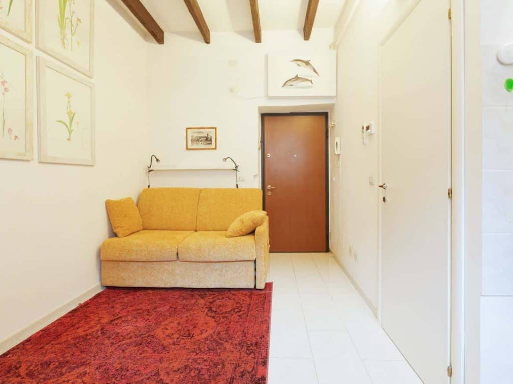 appartamento in affitto a Milano in zona Porta Ticinese