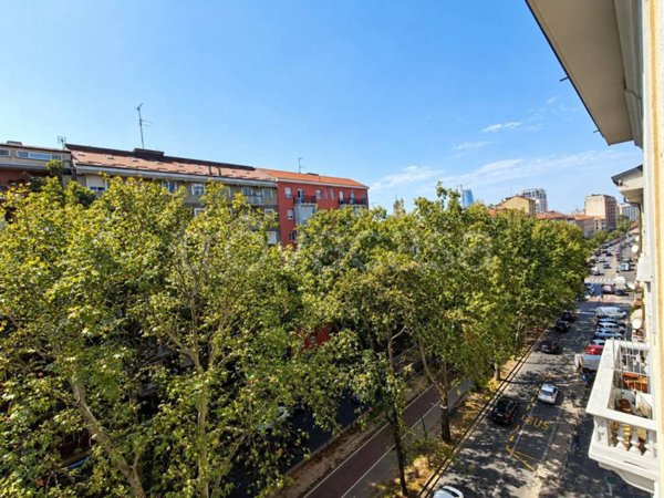 appartamento in affitto a Milano in zona Piazzale Lodi