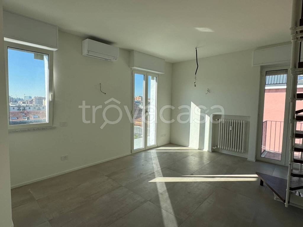appartamento in affitto a Milano in zona Piazzale Lodi
