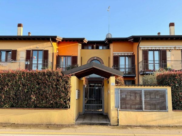 appartamento in affitto a Motta Visconti