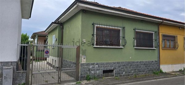 appartamento in affitto a Motta Visconti