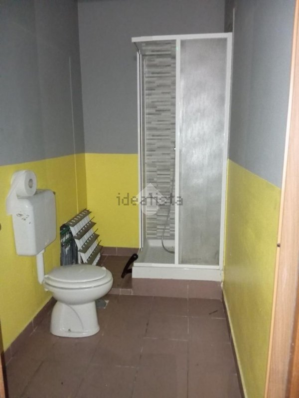 locale di sgombero in affitto a Nerviano