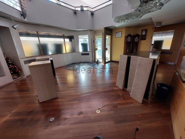 negozio in affitto a Nerviano