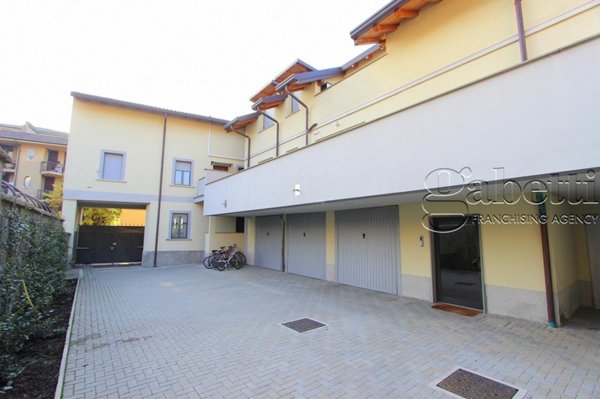 appartamento in affitto a Nerviano in zona Villanova