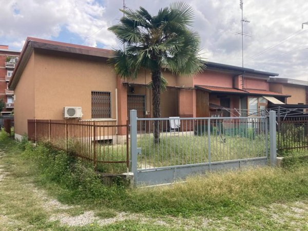 bivano in affitto a Novate Milanese
