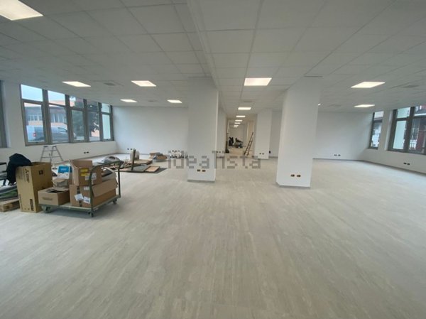 ufficio in affitto a Novate Milanese