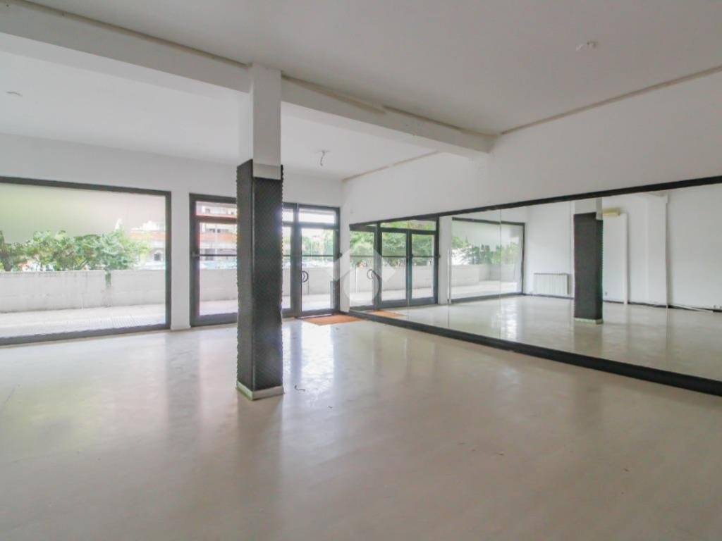 negozio in affitto ad Opera