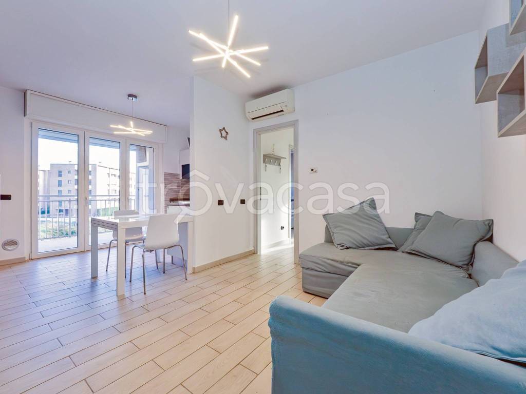 appartamento in affitto ad Opera