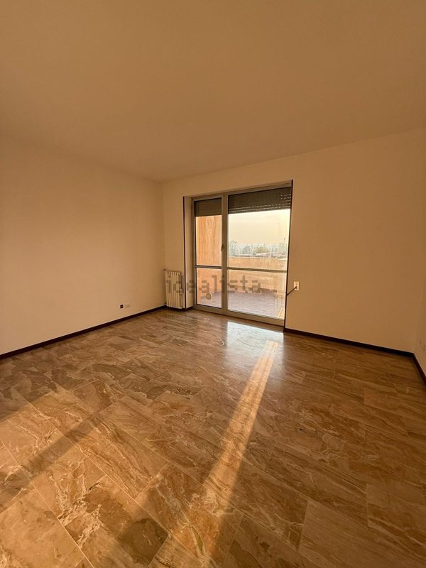 appartamento in affitto ad Opera