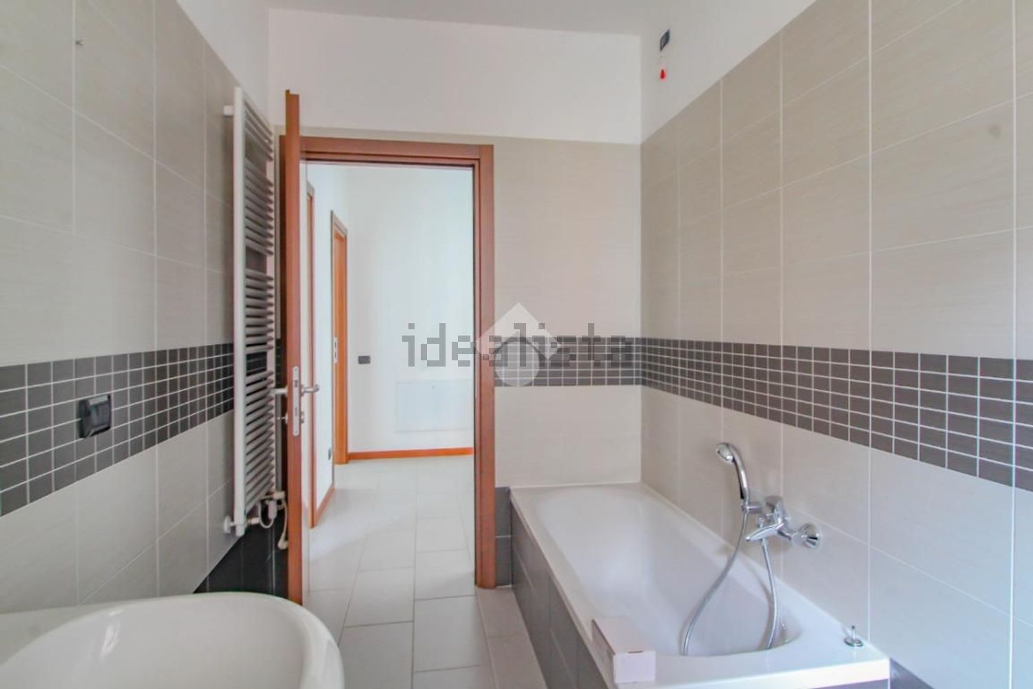 ufficio in affitto ad Opera