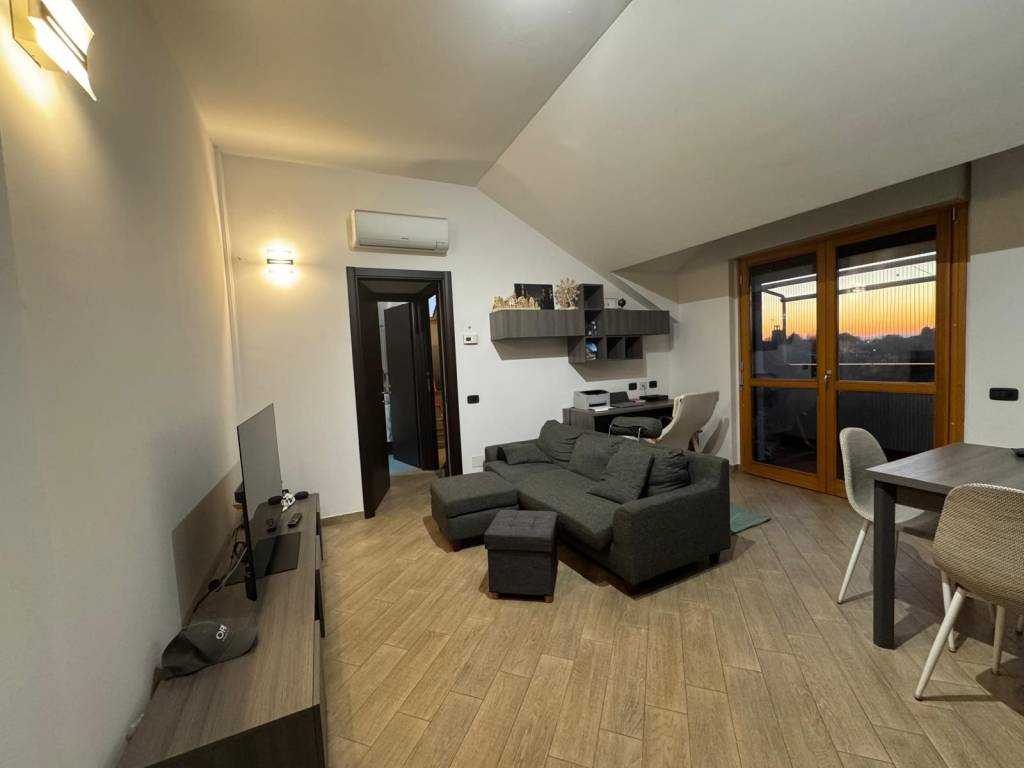 appartamento in affitto ad Ossona