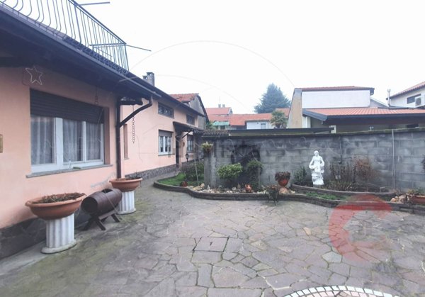 appartamento in affitto ad Ossona