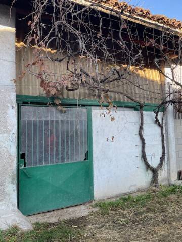 locale commerciale in affitto a Paderno Dugnano in zona Calderara